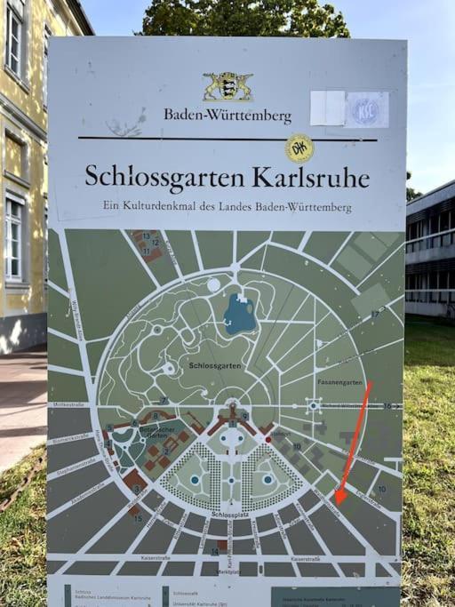 City Appartement Direkt Am Schloss! Karlsruhe Luaran gambar
