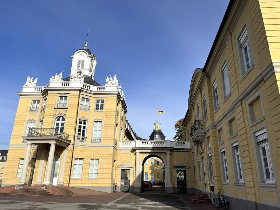 City Appartement Direkt Am Schloss! Karlsruhe Luaran gambar
